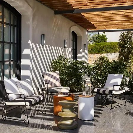 Ultimate Provence & Hotel